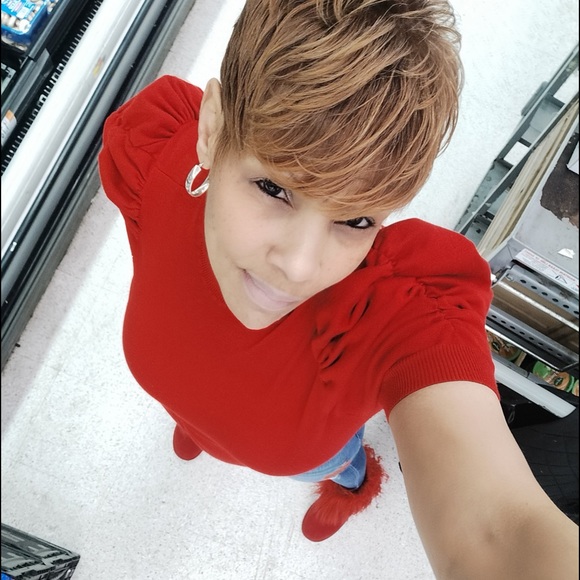 Meet the Posher Other - Meet your Posher, Jeanette